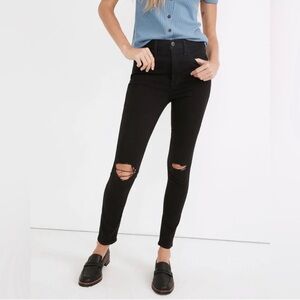 Madewell 10” Roadtripper Supersoft Jeans in Davie Wash Knee Rip Size 25